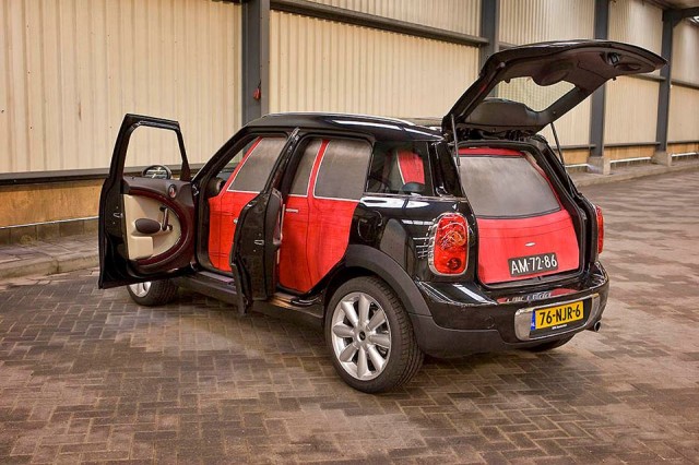 Cardboard 1959 Morris Mini Minor fits in Mini Countryman (Photo by 'Practical Classics') Cardboard 1959 Morris Mini Minor fits in Mini Countryman (Photo by 'Practical Classics')