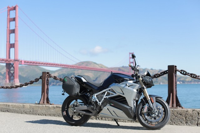 Energica Eva at Golden Gate Bridge on California 1 tour from LA to San Francisco