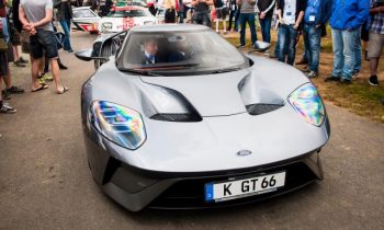 2017 Ford GT in production guise surprises at Le Mans