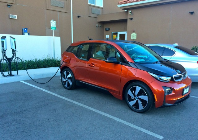 2015 BMW i3 REx charging at The Oaks Hotel, Paso Robles, California [photo: Jeff Pantukhoff]