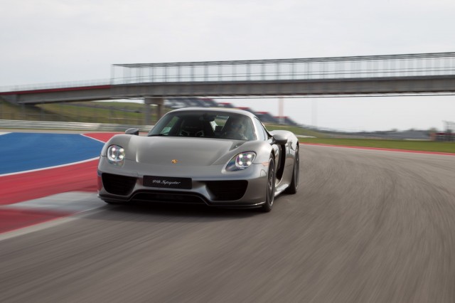 2015 Porsche 918 Spyder