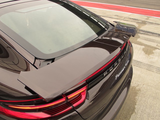 2017 Porsche Panamera, Technical Backgrounder, July 2016