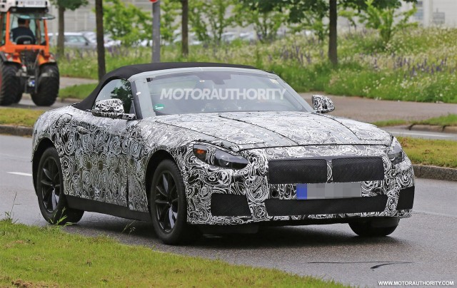 2018 BMW Z5 spy shots - Image via S. Baldauf/SB-Medien