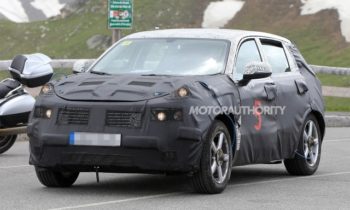 2018 Geely compact SUV spy shots