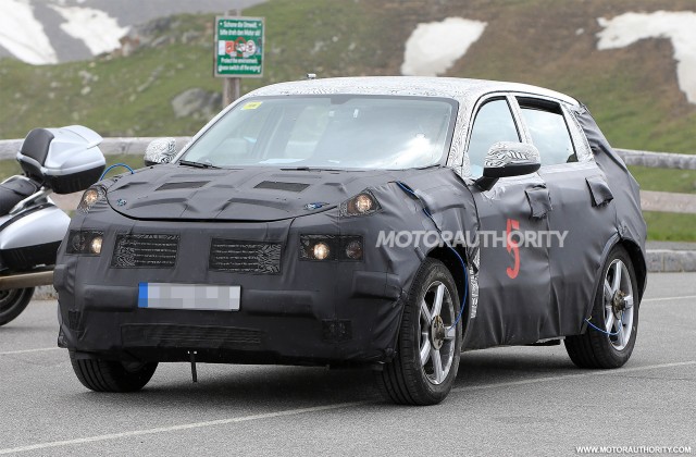 2018 Geely SUV spy shots - Image via S. Baldauf/SB-Medien 2018 Geely SUV spy shots - Image via S. Baldauf/SB-Medien