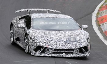 2018 Lamborghini Huracán Superleggera spy video