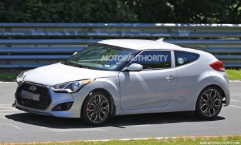 2019 Hyundai Veloster spy shots