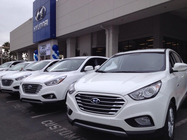 First 2015 Hyundai Tucson Fuel Cell delivered to lessee at Tustin Hyundai, June 2014