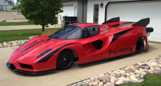 Jet-powered Ferrari Enzo lookalike 