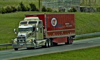 Ontario mandated speed limiters for heavy trucks; crashes fell