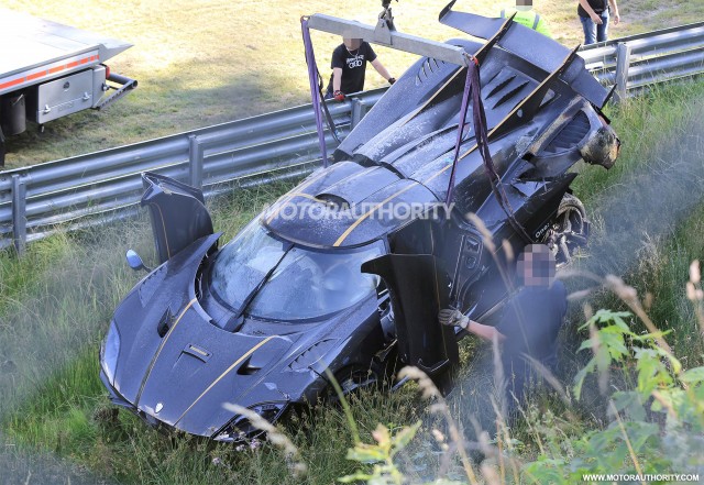 Koenigsegg One:1 crash on the Nürburgring - Image via S. Baldauf/SB-Medien Koenigsegg One:1 crash on the Nürburgring - Image via S. Baldauf/SB-Medien