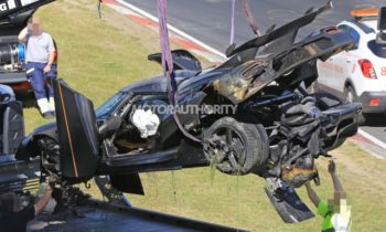 Volkswagen crossover, Koenigsegg crash, Tesla drag race: What's New @ The Car Connection