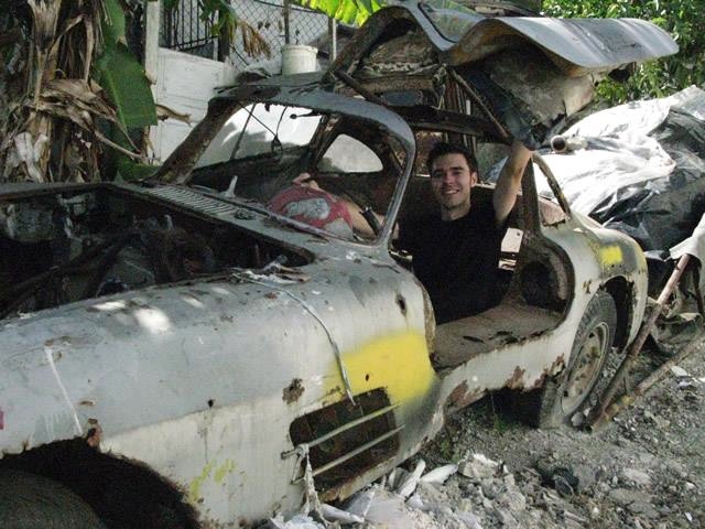 Miguel Llorente in the abandoned Mercedes 300SL Gullwing in Cuba Miguel Llorente in the abandoned Mercedes 300SL Gullwing in Cuba