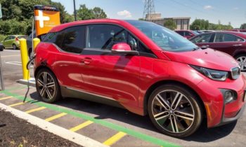 San Diego utility offers $10,000 off Nissan Leaf, BMW i3 electric cars