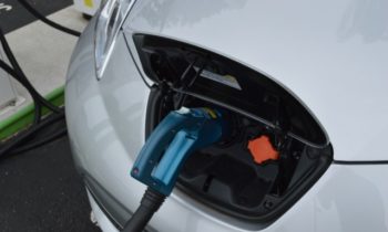 2019 Cadillac XT3 plug-in hybrid, Nissan Leaf pros and cons, 2018 Hyundai Accent: Today's Car News