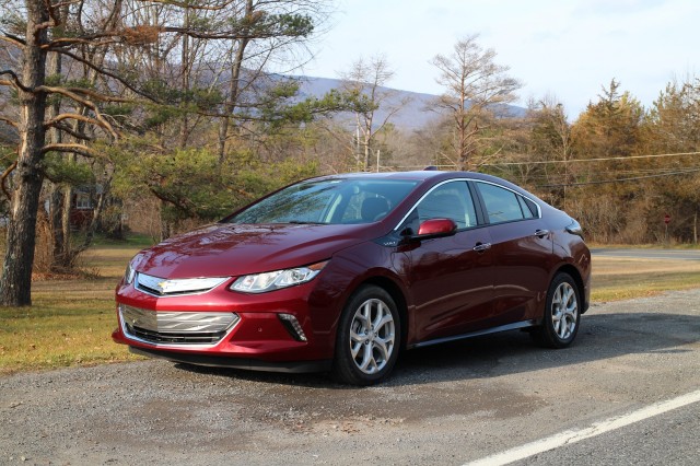 2016 Chevrolet Volt, Catskill Mountains, NY, Dec 2015