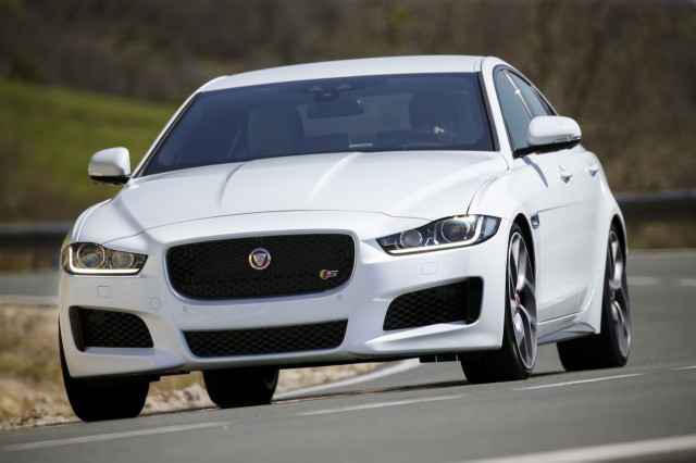 2017 Jaguar XE V6 S