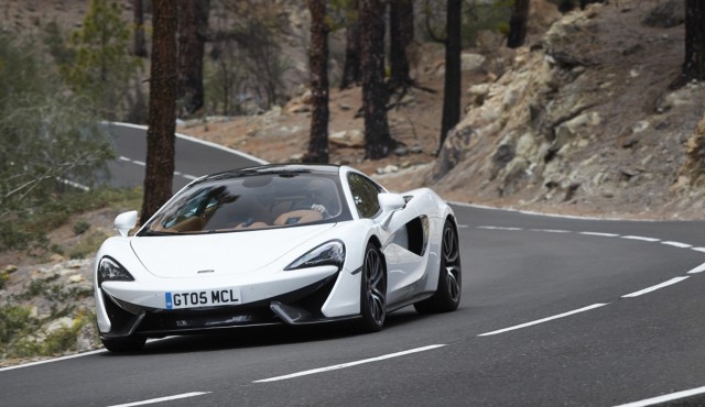 2017 McLaren 570GT