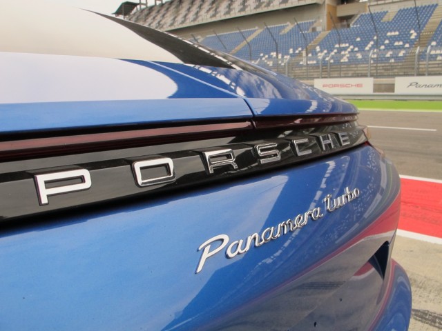 2017 Porsche Panamera, Technical Backgrounder, July 2016