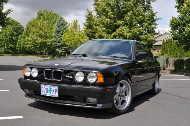 1991 BMW M5