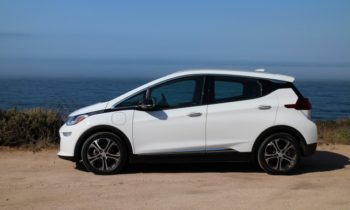 Chevy Bolt EV electric car shows GM can do Silicon Valley, exec says