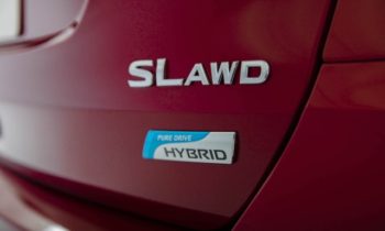 Tesla Autopilot 8.0, 2017 Nissan Rogue Hybrid, V-6 TDI settlement progress: Today's Car News