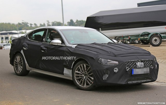 2018 Genesis G70 spy shots - Image via S. Baldauf/SB-Medien