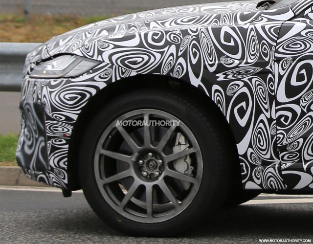 2019 Jaguar F-Pace SVR spy shots - Image via S. Baldauf/SB-Medien 2019 Jaguar F-Pace SVR spy shots - Image via S. Baldauf/SB-Medien