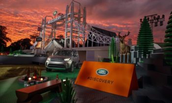 Land Rover shows off 2017 Discovery with record-breaking Lego build
