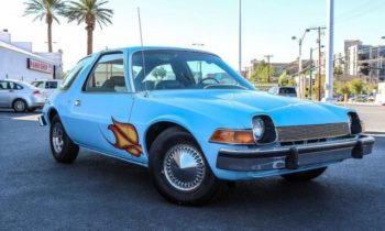 'Wayne's World' Pacer hits Barrett-Jackson auction block