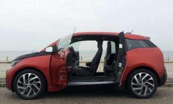 At 133 MPGe, Toyota Prius Prime wallops BMW i3 on energy efficiency