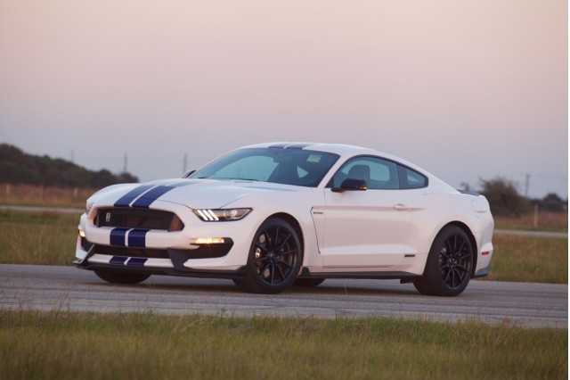 2016 Ford Mustang Shelby GT350 HPE800 by Hennessey Performance