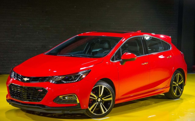 2017 Chevrolet Cruze Hatchback Detroit