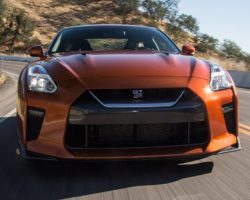 2017 Nissan GT-R Hot Lap! – 2016 Best Driver’s Car Contender