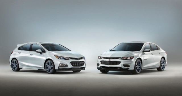Chevrolet Malibu and Cruze Hatch Blue Line