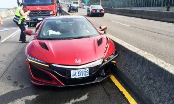Man reportedly blames bee for NSX crash