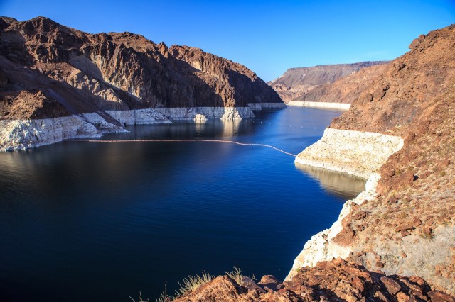 Hoover Dam by Flickr user Murray Foubister (Used under CC License)