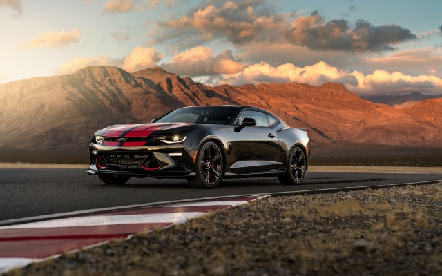 2017 Chevrolet Camaro SS with Chevrolet Performance Parts