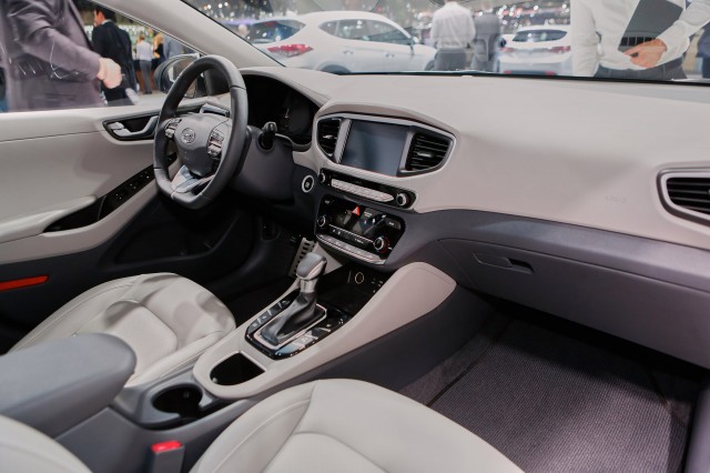 2017 Hyundai Ioniq (European spec), 2016 Geneva Motor Show