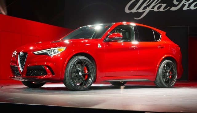 2018 Alfa Romeo Stelvio Quadrifoglio, 2016 Los Angeles Auto Show