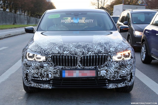 2018 BMW 6-Series Gran Turismo spy shots - Image via S. Baldauf/SB-Medien