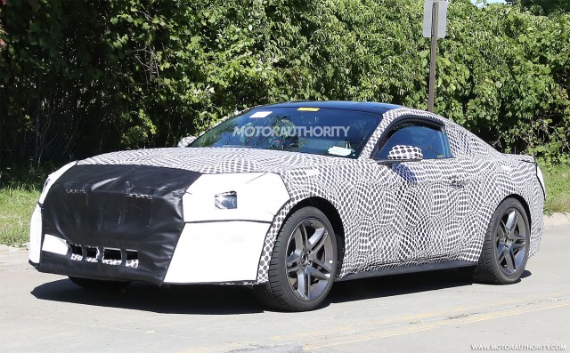 2018 Ford Mustang facelift spy shots - Image via S. Baldauf/SB-Medien