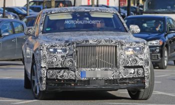 2018 Rolls-Royce Phantom spy shots