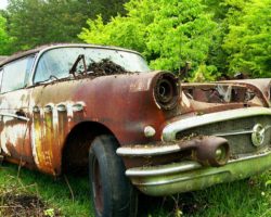 Junkyard 1956 Buick Hack! – Roadkill Ep. 53