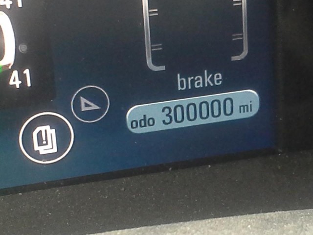 2012 Chevrolet Volt crosses 300,000 miles, March 2016 [photo: owner Erick Belmer]