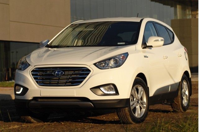 2015 Hyundai Tucson Fuel Cell at Hyundai headquarters, Fountain Valley, CA
