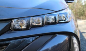 Hybrid sales, coal in China, Panasonic loves Tesla: Today's Car News