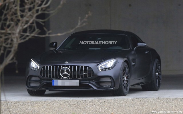 2018 Mercedes-AMG GT C spy shots - Image via S. Baldauf/SB-Medien