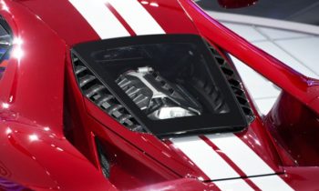 FCA 'defeat device,' plug-in electric-car sales, Ford GT EcoBoost gas mileage: Today's Car News