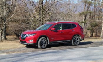 2017 Nissan Rogue Hybrid: gas mileage review